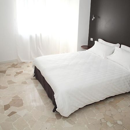 アッビアテグラッソ ミラノ Torregiardino Bed & Breakfast エクステリア 写真