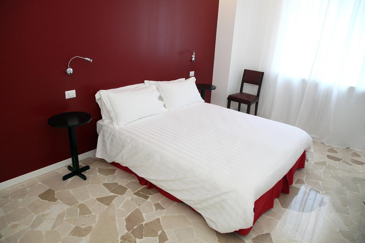 アッビアテグラッソ ミラノ Torregiardino Bed & Breakfast エクステリア 写真